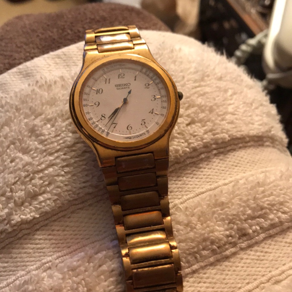 Vintage Seiko Quartz Movement Wristwatch